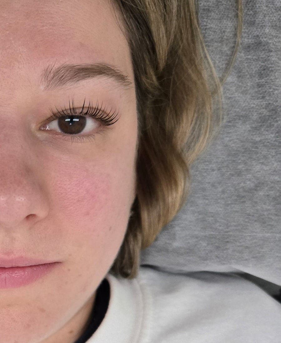 The same client's lashes lifted, curled and tinted